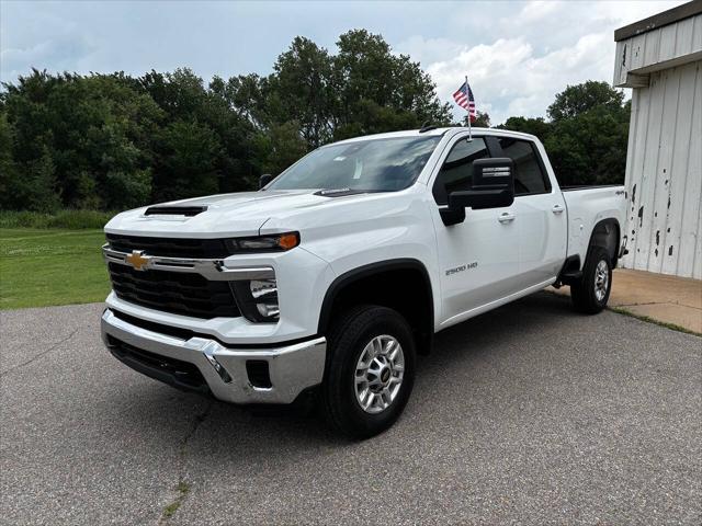 2026 Chevrolet Silverado 2500HD Crew Cab, Standard Bed, LT, 4WD for sale in Wellington, KS