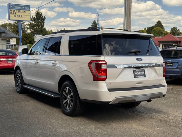 2018 Ford Expedition Max XLT 4x4 4dr SUV