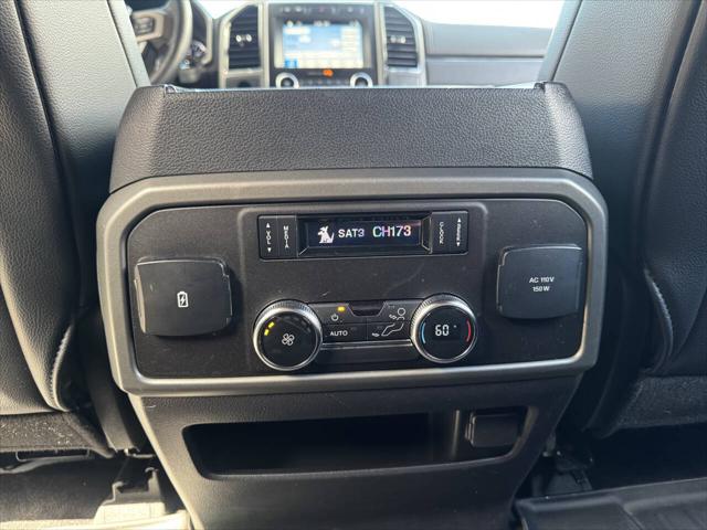 2018 Ford Expedition Max XLT 4x4 4dr SUV
