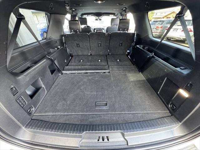 2018 Ford Expedition Max XLT 4x4 4dr SUV