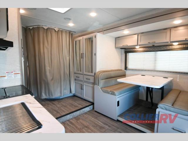 2024 Chevrolet Express Cutaway 4500 Van