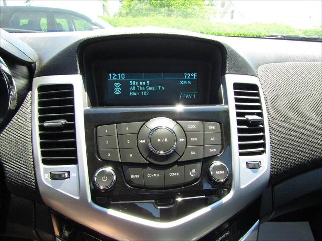 2011 Chevrolet Cruze 2LT