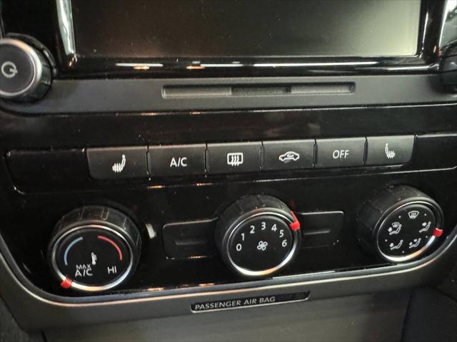 2015 Volkswagen Passat 2.0L TDI SE