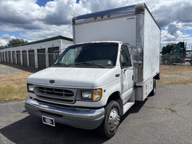 1999 Ford Econoline E 450 SD 2dr Commercial/Cutaway/ for sale in Puyallup, WA
