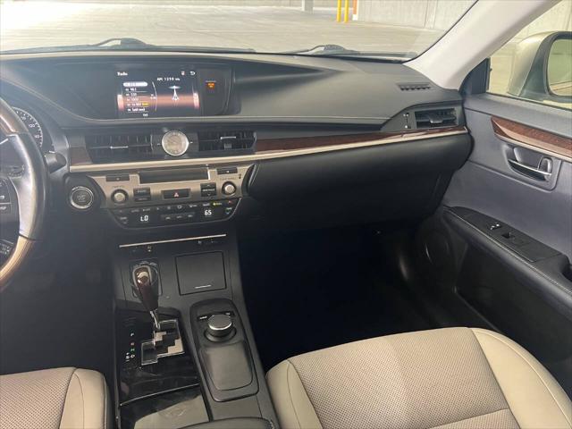 2015 Lexus ES 350 Base 4dr Sedan