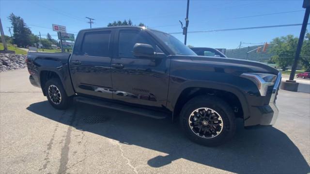 2026 Toyota Tundra SR5 CrewMax 5.5' Bed