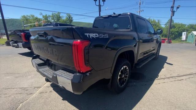 2026 Toyota Tundra SR5 CrewMax 5.5' Bed