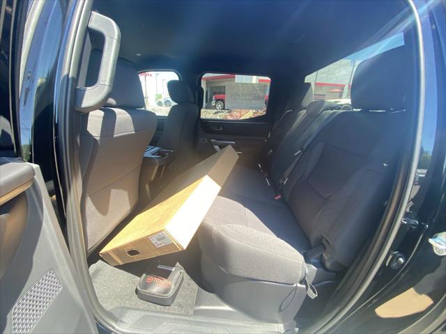 2026 Toyota Tundra SR5 CrewMax 5.5' Bed