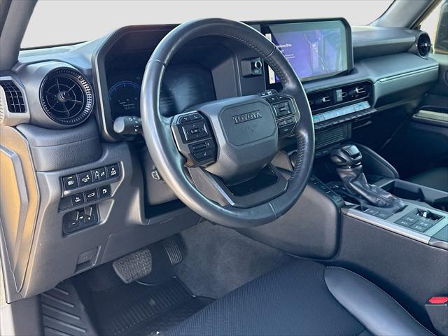 2024 Toyota Land Cruiser 4WD (Natl)