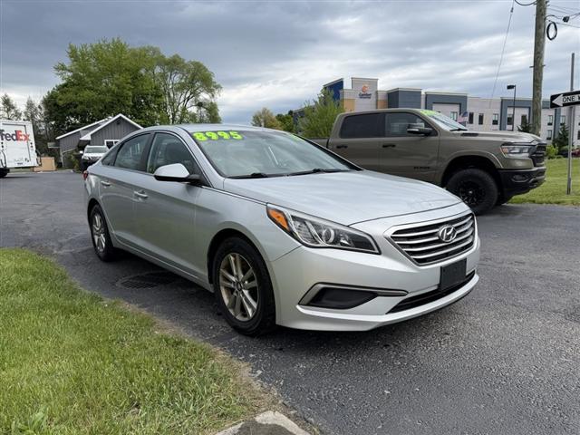 2017 Hyundai Sonata SE