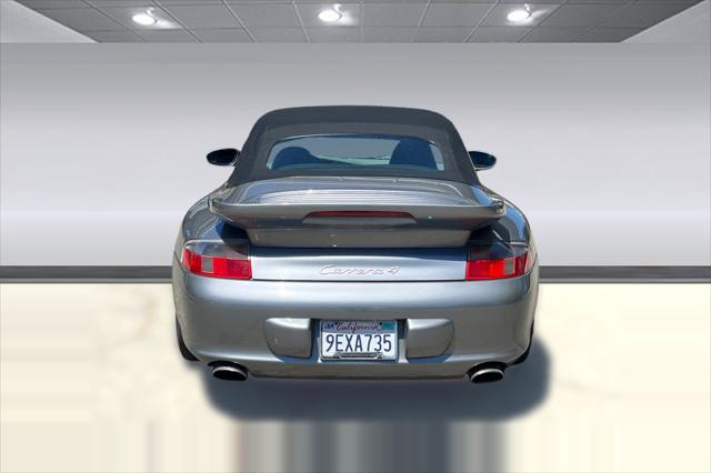 2003 Porsche 911 Carrera