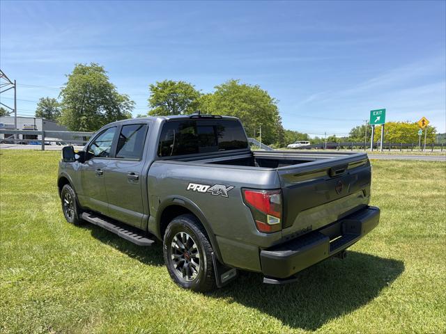 2023 Nissan Titan Crew Cab PRO-4X 4x4