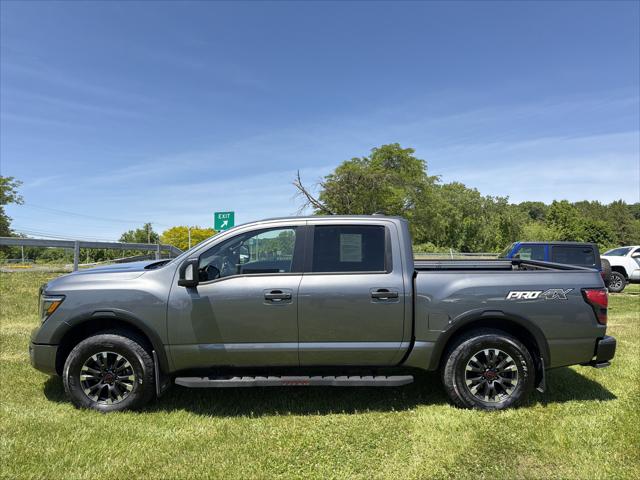 2023 Nissan Titan Crew Cab PRO-4X 4x4