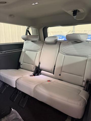 2026 Ford Expedition Max Platinum MAX