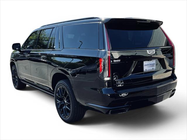 2022 Cadillac Escalade ESV 4WD Sport