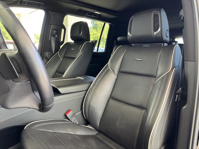 2022 Cadillac Escalade ESV 4WD Sport