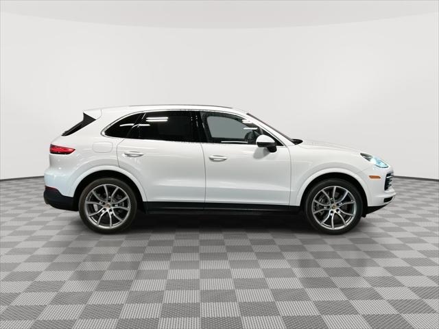 2021 Porsche Cayenne Base