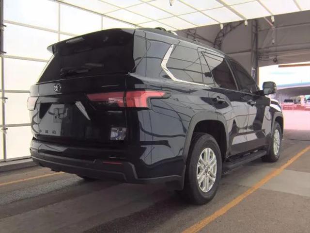 2023 Toyota Sequoia SR5