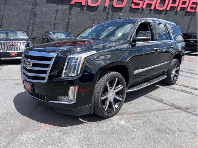 2017 Cadillac Escalade Luxury Sport Utility 4D