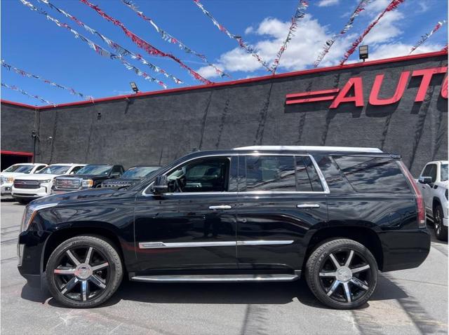 2017 Cadillac Escalade Luxury Sport Utility 4D