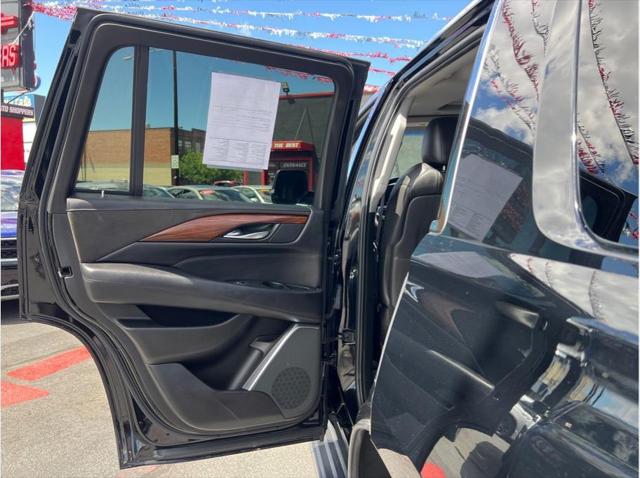 2017 Cadillac Escalade Luxury Sport Utility 4D