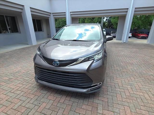 2022 Toyota Sienna XLE for sale in FORT WALTON BEACH, FL