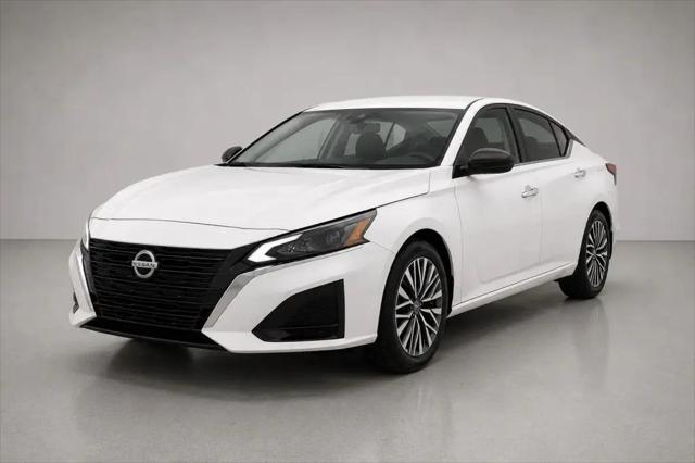 2025 Nissan Altima SV FWD for sale in Dexter, MO
