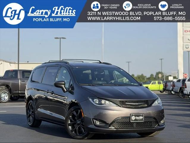 2020 Chrysler Pacifica Touring L Plus for sale in Poplar Bluff, MO