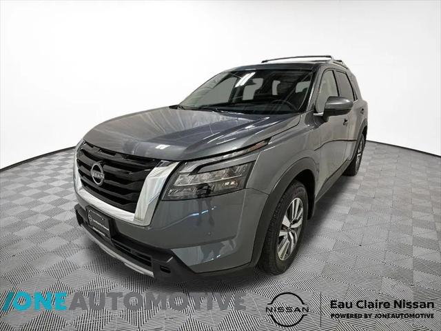 2025 Nissan Pathfinder SL 4WD for sale in Eau Claire, WI