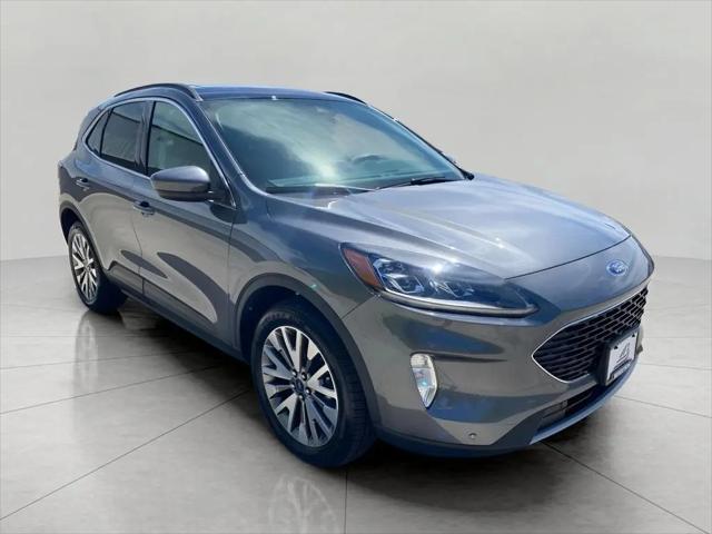 2022 Ford Escape Titanium for sale in Green Bay, WI