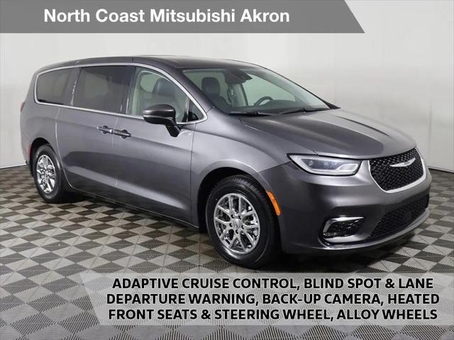 2023 Chrysler Pacifica Touring L for sale in Akron, OH