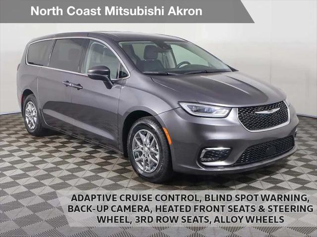 2023 Chrysler Pacifica Touring L for sale in Akron, OH