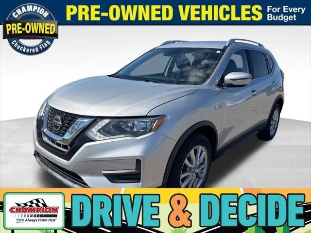 2019 Nissan Rogue SV for sale in Lansing, MI