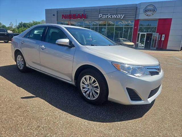 2014 Toyota Camry for sale near Dover, OH