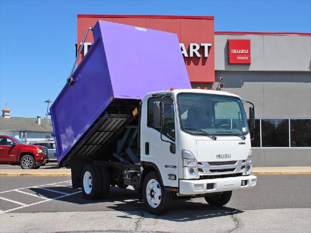 2023 Isuzu NPR Unknown