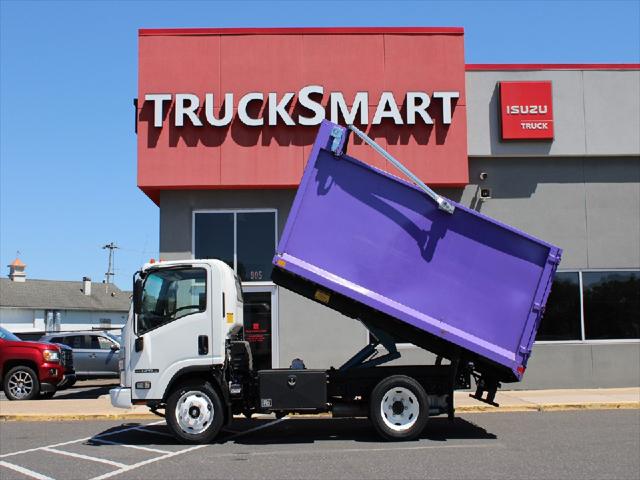 2023 Isuzu NPR Unknown