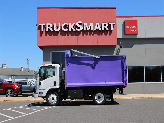 2023 Isuzu NPR Unknown