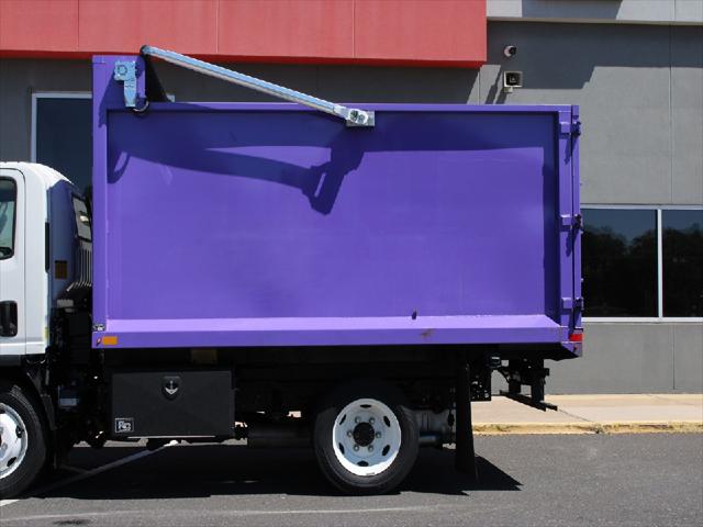 2023 Isuzu NPR Unknown
