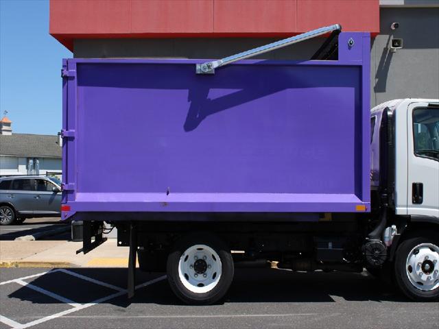 2023 Isuzu NPR Unknown