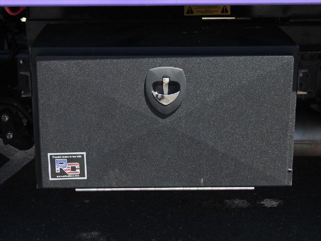2023 Isuzu NPR Unknown