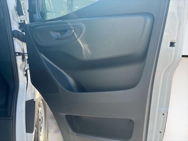 2025 Mercedes-Benz Sprinter 2500 High Roof