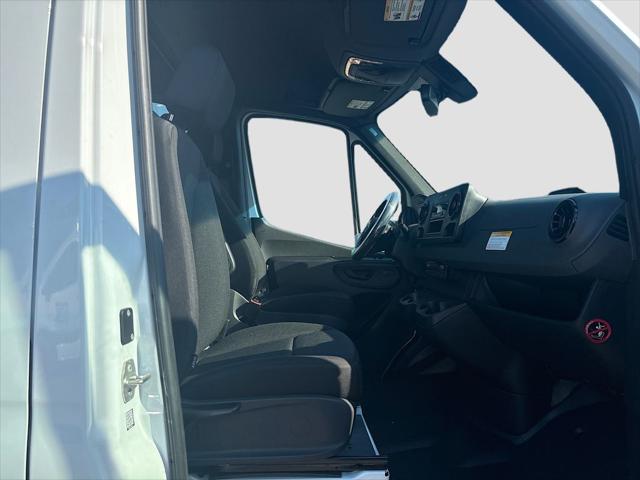 2025 Mercedes-Benz Sprinter 2500 High Roof