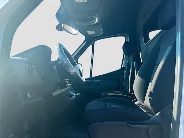 2025 Mercedes-Benz Sprinter 2500 High Roof