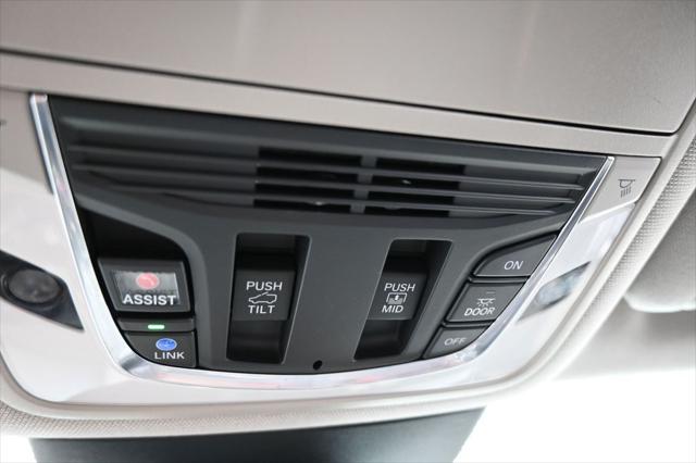2023 Acura MDX Advance Package