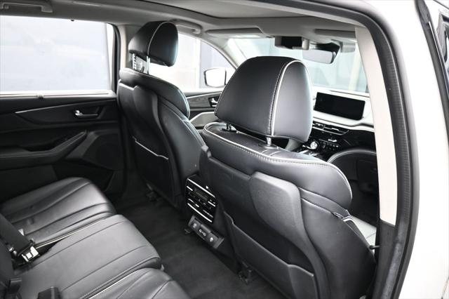 2023 Acura MDX Advance Package