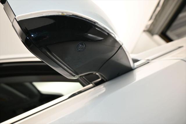 2023 Acura MDX Advance Package