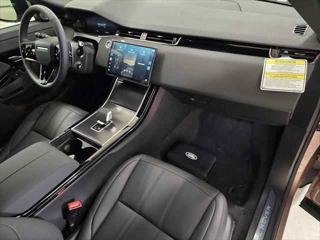 2026 Land Rover Range Rover Evoque Dynamic SE