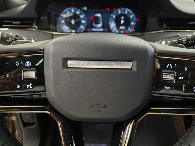 2026 Land Rover Range Rover Evoque Dynamic SE