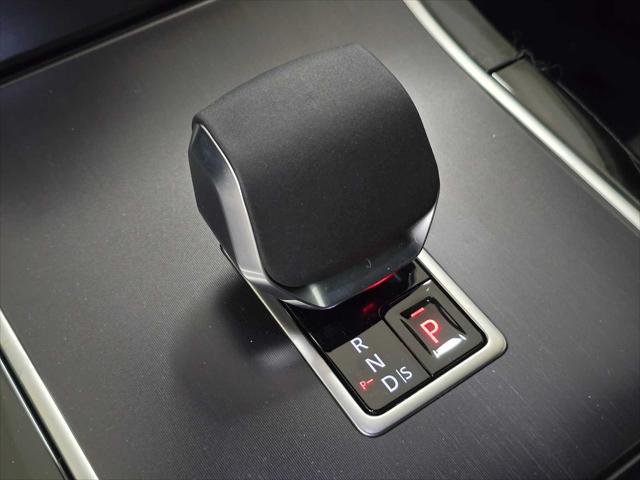 2026 Land Rover Range Rover Evoque Dynamic SE
