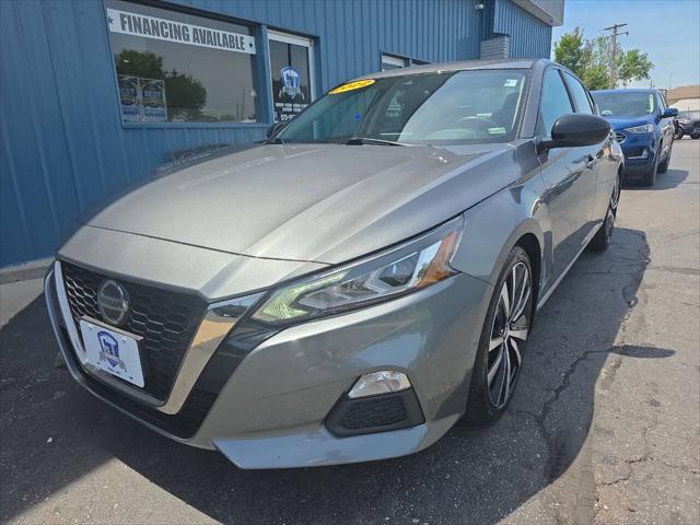 2022 Nissan Altima SR FWD